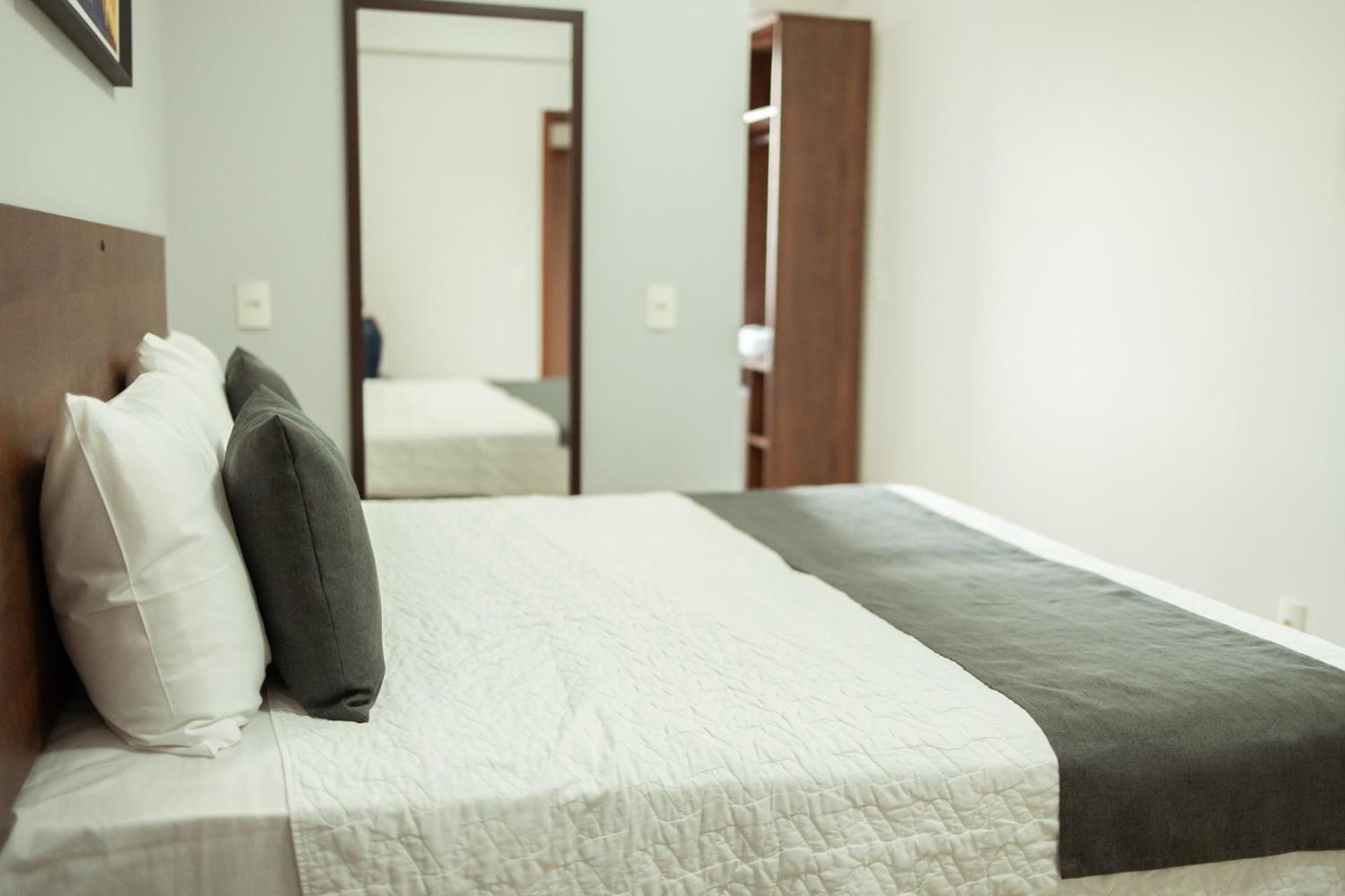 Roma Hotel By H Hoteis - Airport Nucleo Bandeirante Ngoại thất bức ảnh